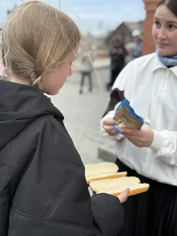 Пасхальная радость в Межборном: детский праздник с колокольным звоном и хот-догами