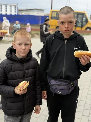 Пасхальная радость в Межборном: детский праздник с колокольным звоном и хот-догами