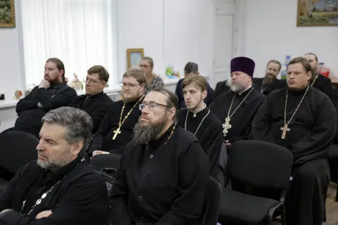 Настоятель храма села Межборное принял участие в презентации кадрового проекта ВРНС «Образование»