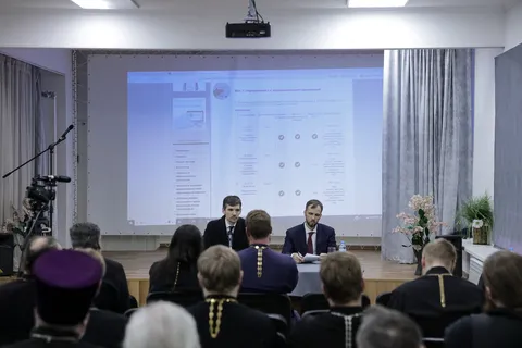 Настоятель храма села Межборное принял участие в презентации кадрового проекта ВРНС «Образование»