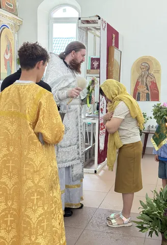 Божественная Литургия в День Святой Троицы