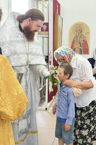 Божественная Литургия в День Святой Троицы