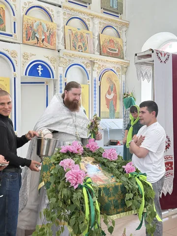 Божественная Литургия в День Святой Троицы
