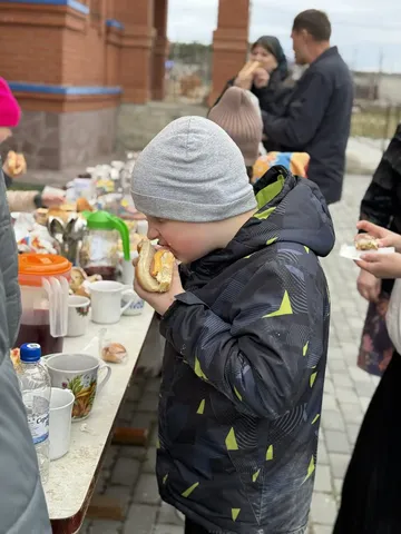 Пасхальная радость в Межборном: детский праздник с колокольным звоном и хот-догами
