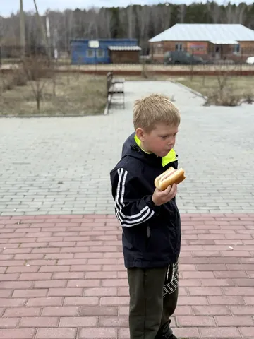 Пасхальная радость в Межборном: детский праздник с колокольным звоном и хот-догами