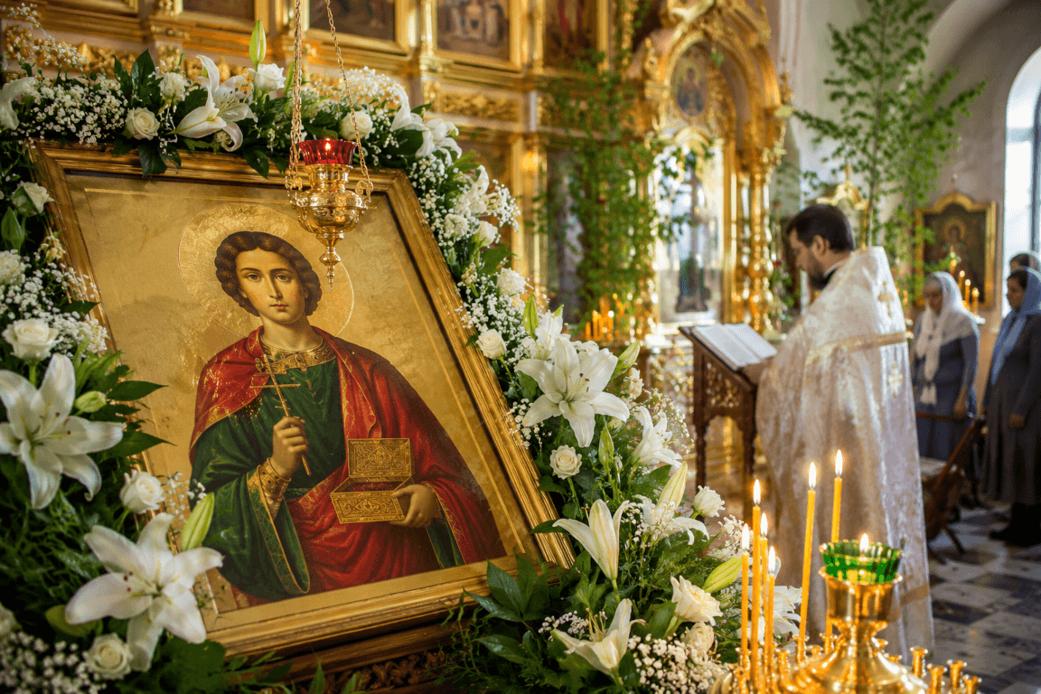 Молебен с акафистом Великомученику и целителю  Пантелеимону