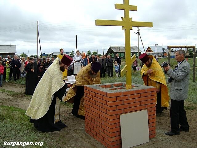 Закладка первого камня